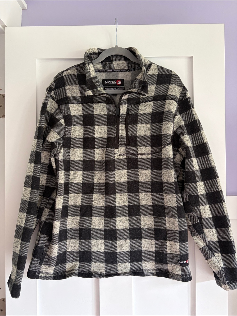 Canada Weather Gear Men’s Black and White Check Zip-Up Fleece Pullover